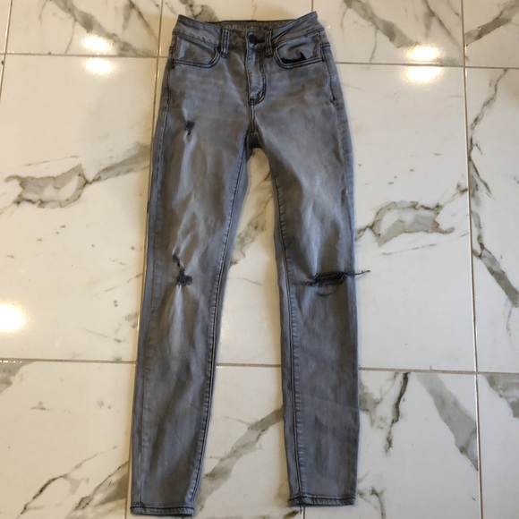 🌼3 for 40$🌼 high rise AE ripped Jeans - Picture 1 of 4